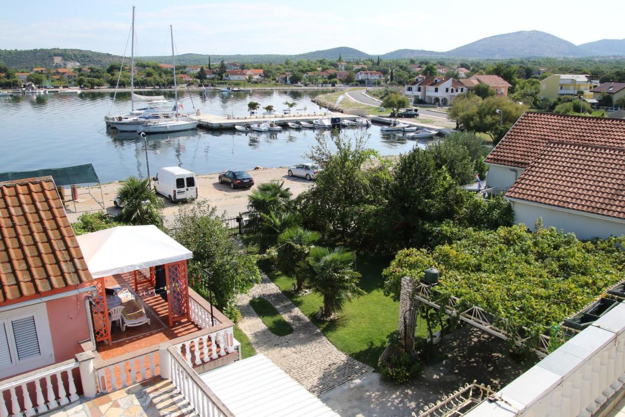 Apartments Kata Šibenik Esterno foto